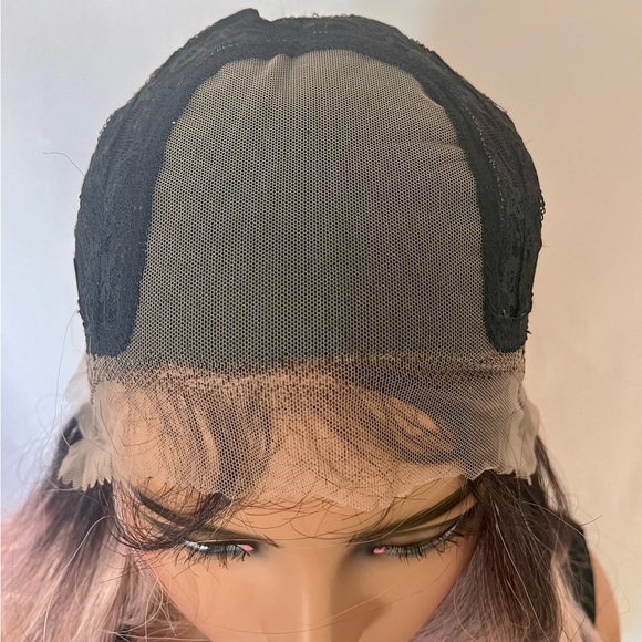 28” Ombre Pearl Pink 4x4 Lace Front Synthetic Wig - Picture 4 of 16